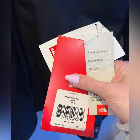 Men’s Winter Jacket - Picture 5 of 9